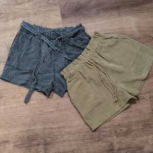Stylish Women's Shorts Set - Gray and Tan
